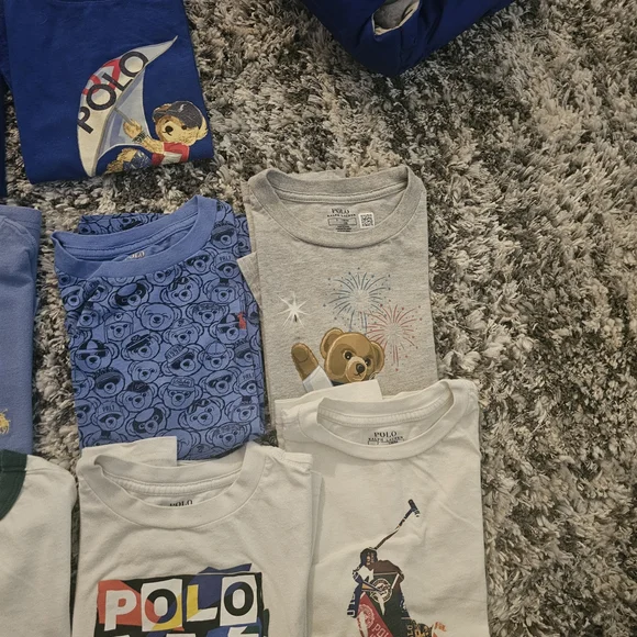 Polo by Ralph Lauren Boys' Blue & Multicolor Bear Graphic T-Shirt Collection - Picture 4 of 6